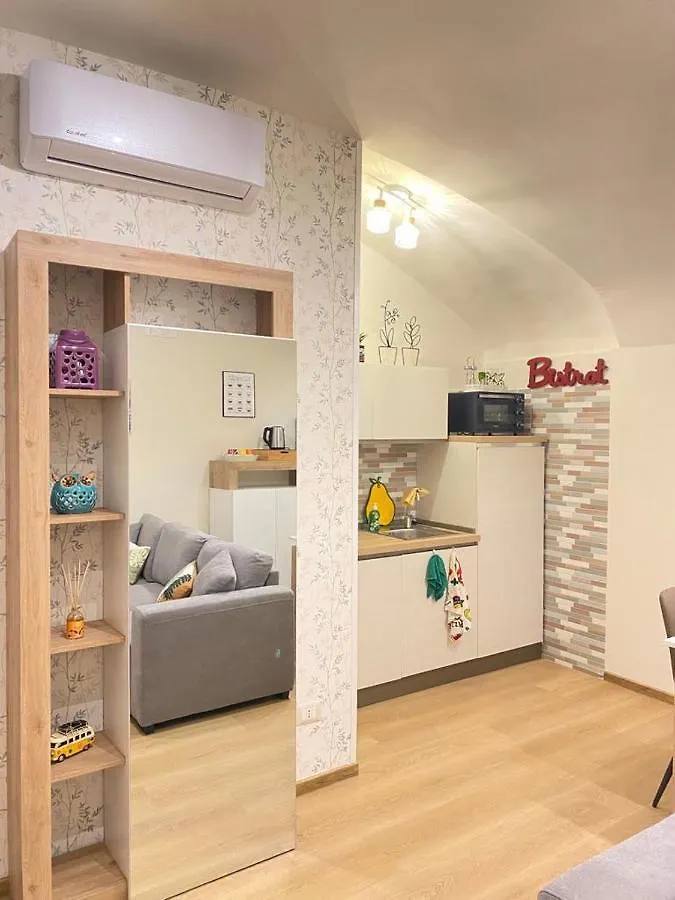 Michy M'House Apartment Naples Italy